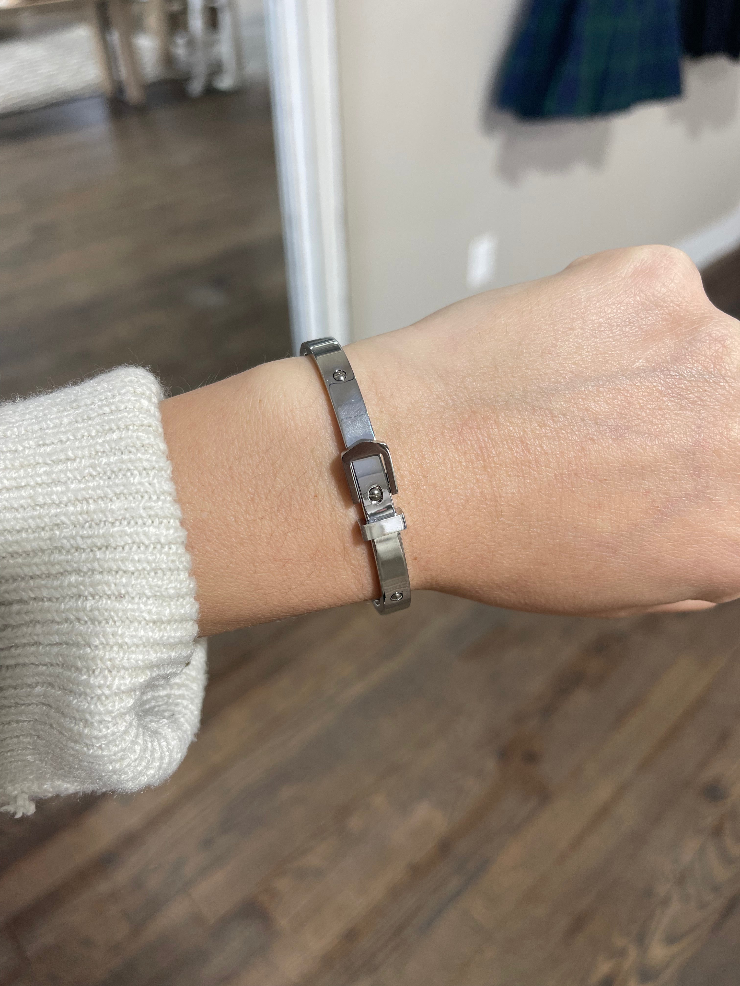 Buckle Bangle - Silver