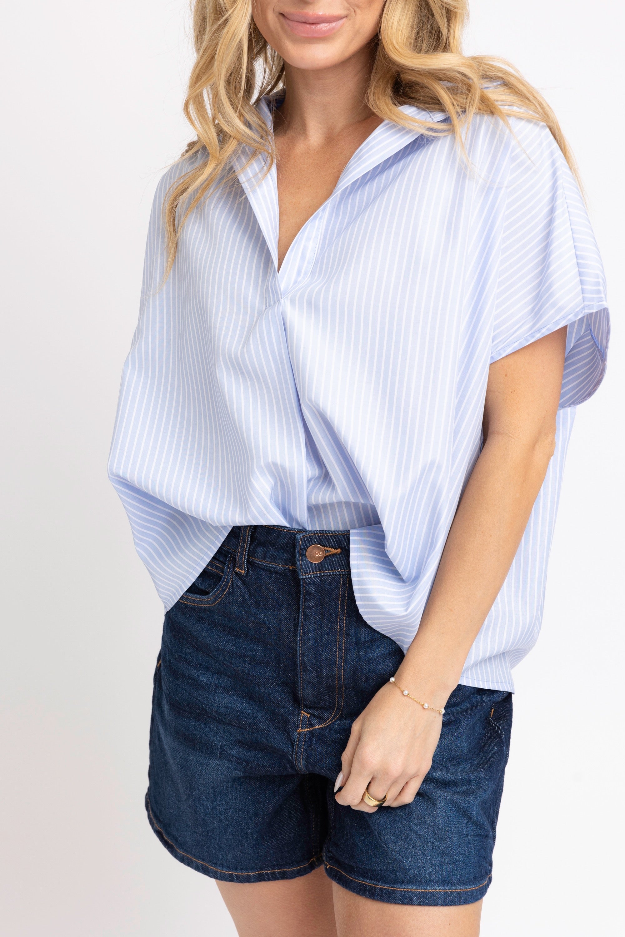 Stripe classic v neck collar