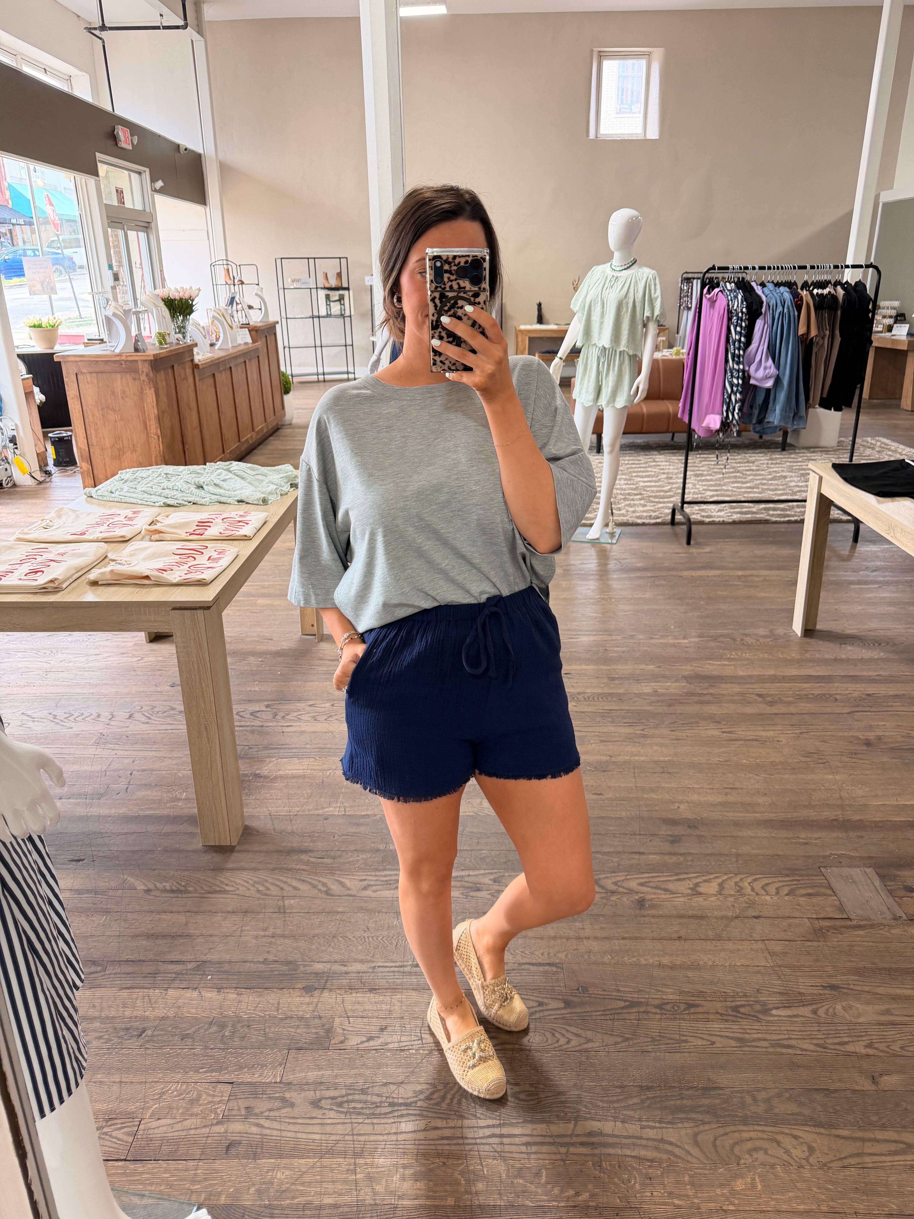 Relaxed modern hem top - Heather grey