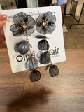 Tiered Flower Studs - Black