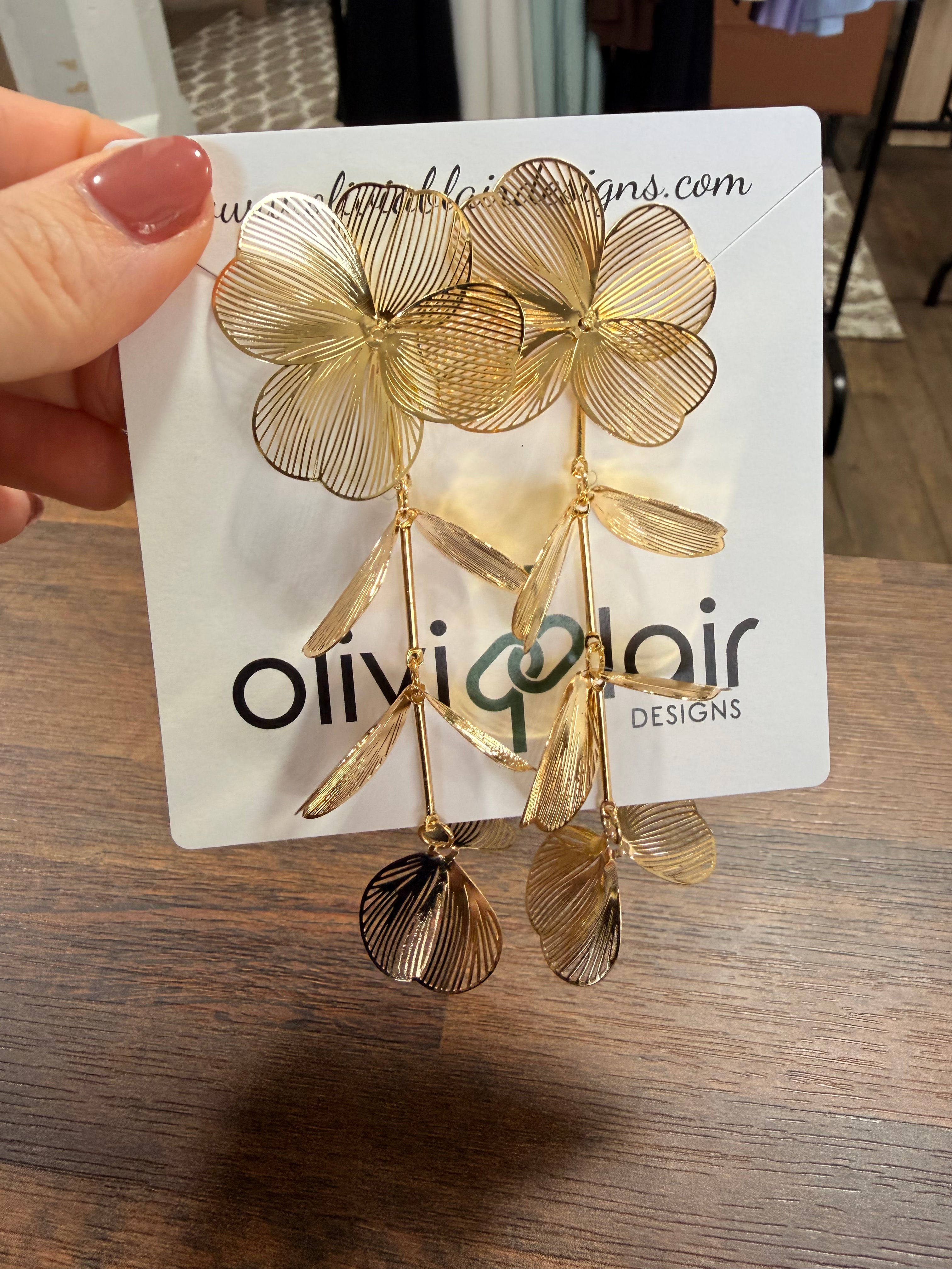 Tiered Flower Studs - Gold