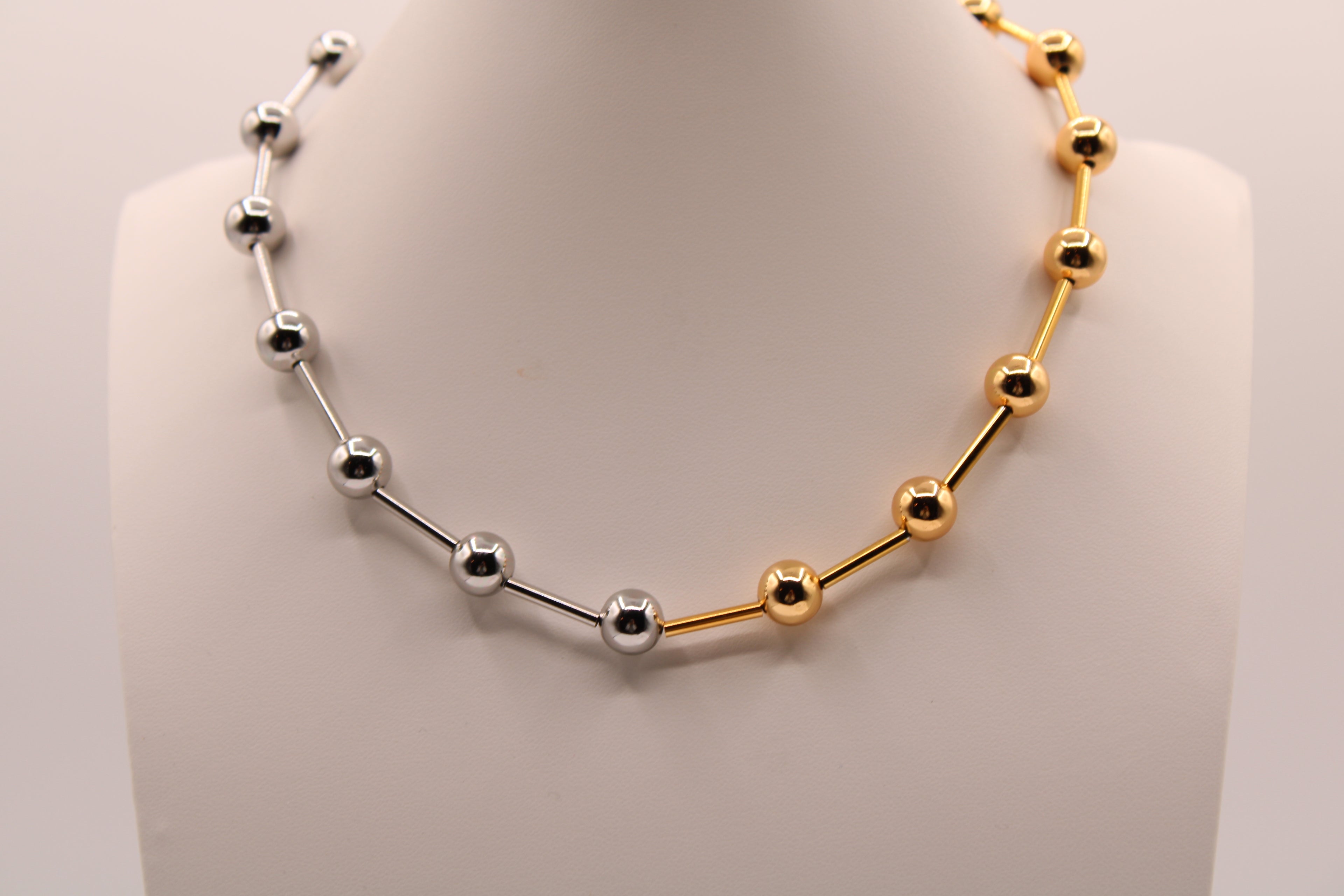 Stella Necklace
